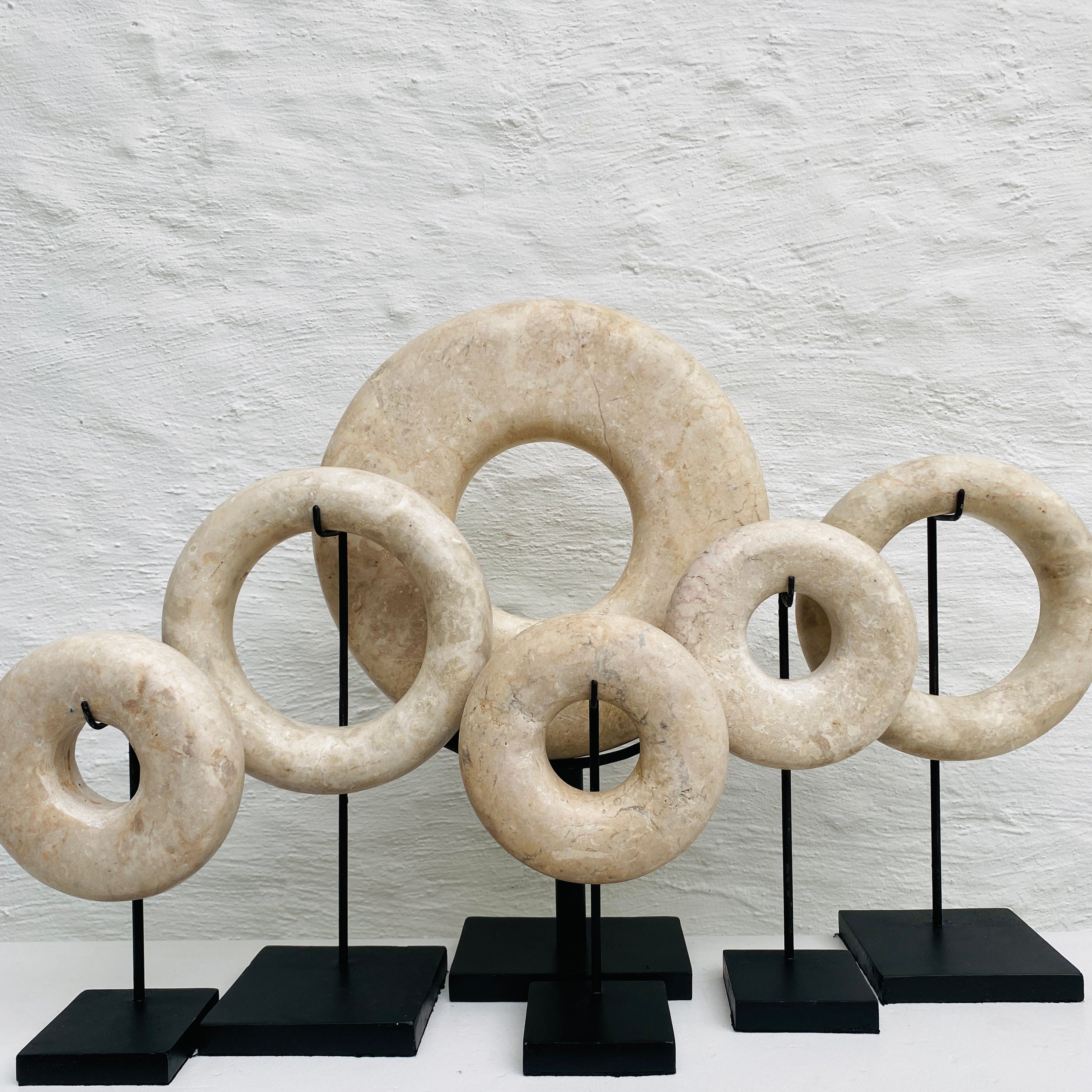 Warehouse Wide ring stone on white marble base