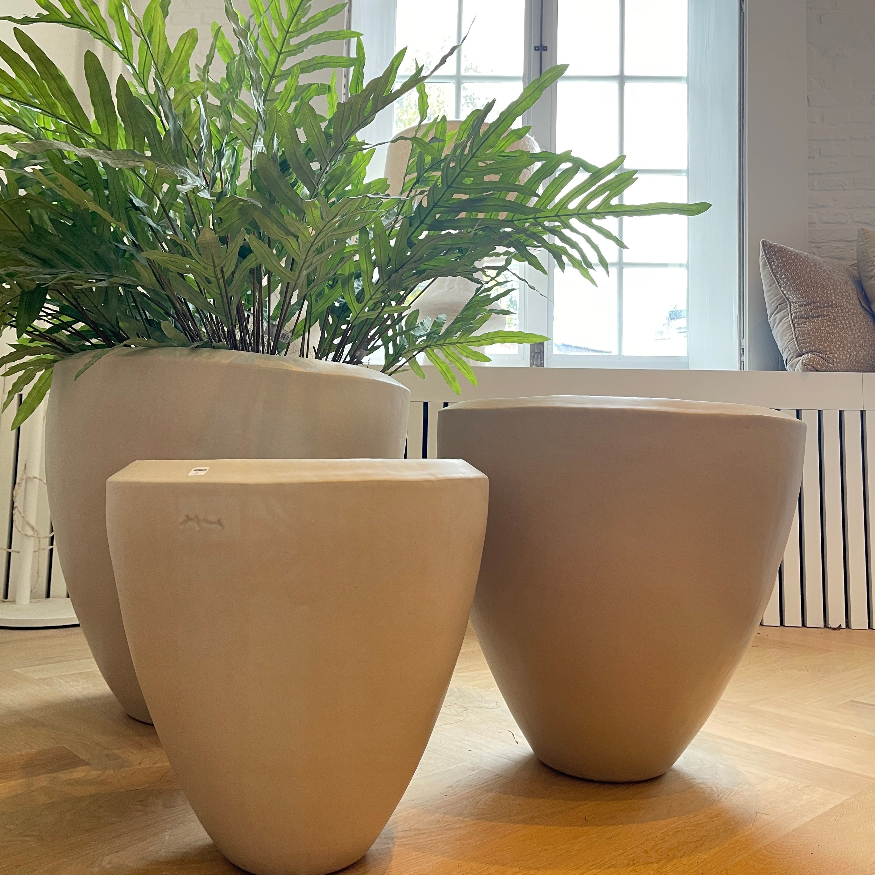 Mobach Ceramics Pot J1, J2 & J3 - Ecru