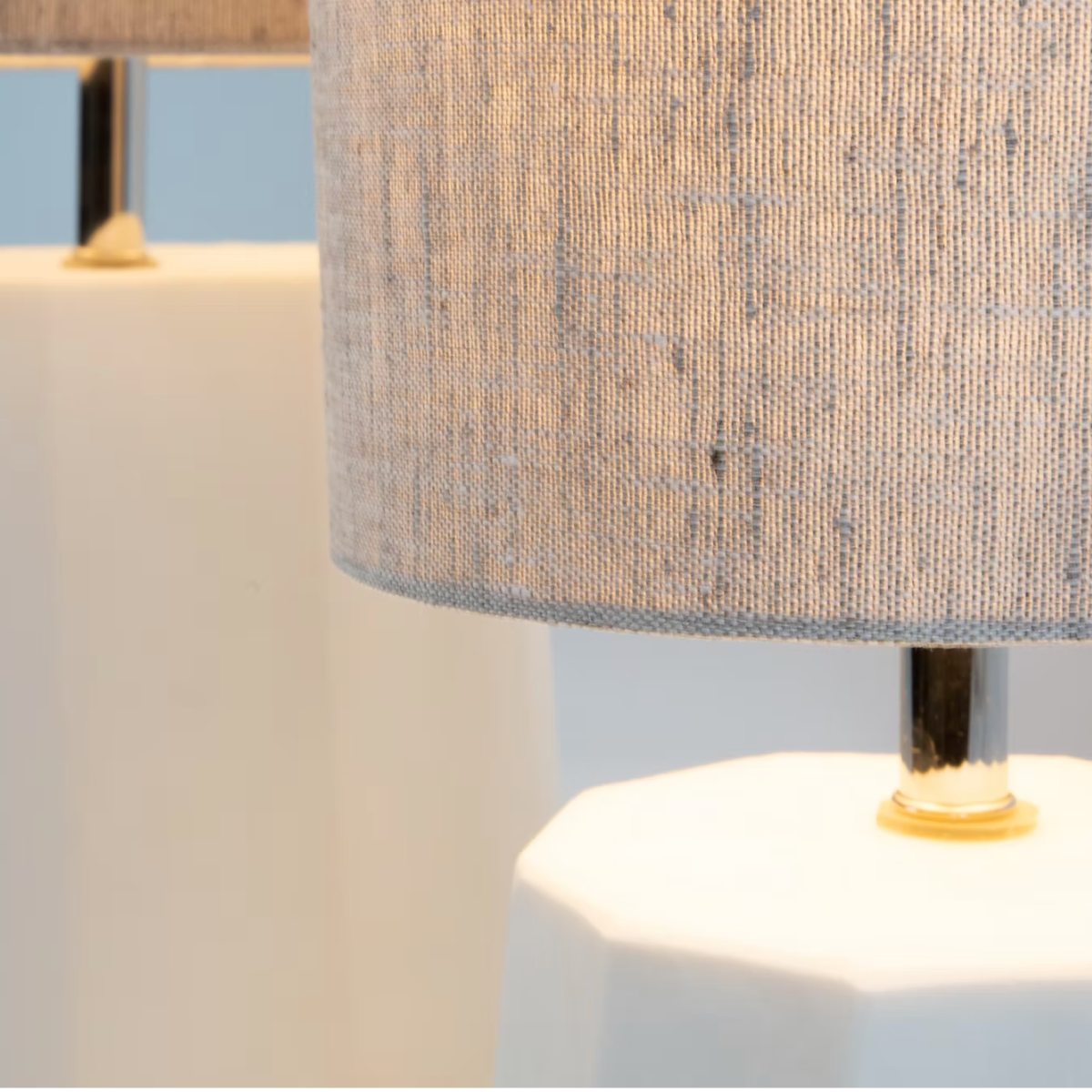 Guaxs Table Lamp Okka Opal