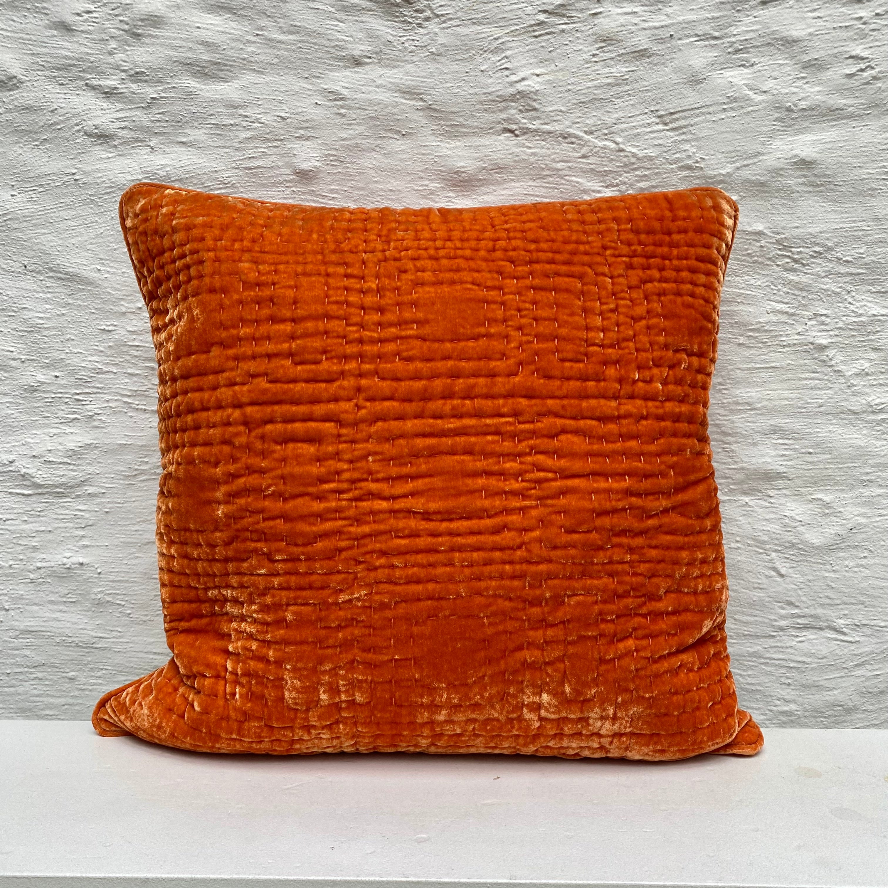Anke Drechsel kussen - Labyrinth Tangerine