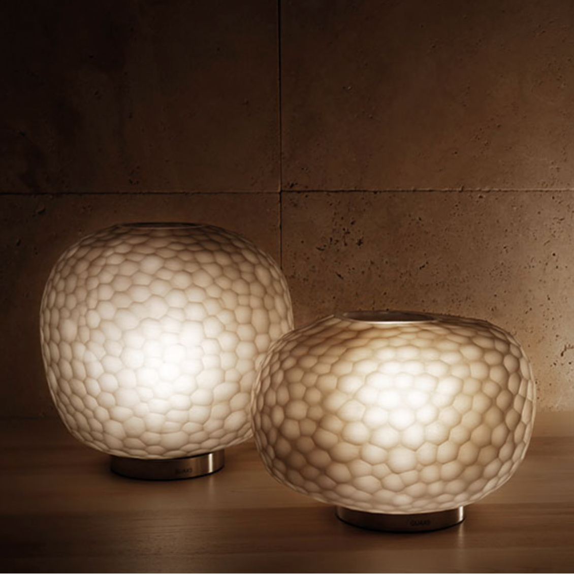 Guaxs Table Lamp Erbse - Clear/Smokegrey