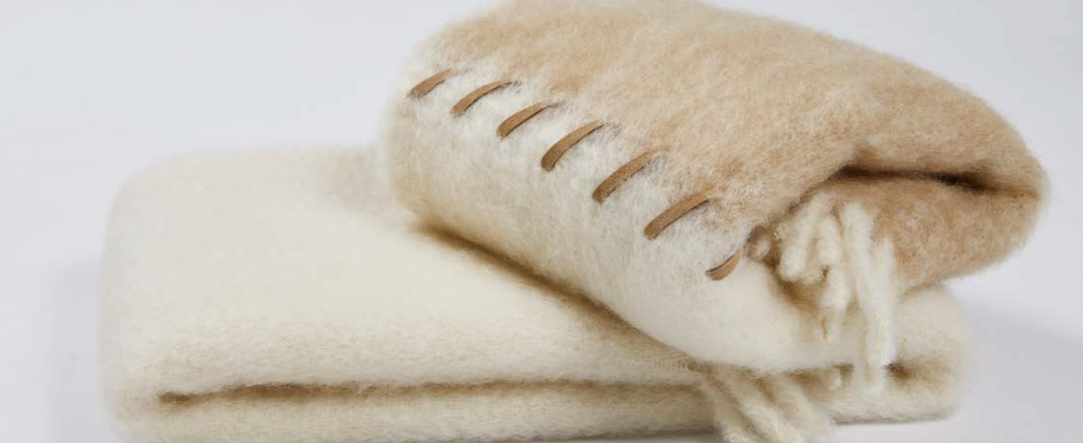 Ezcaray Stitching Throw (ST-2)