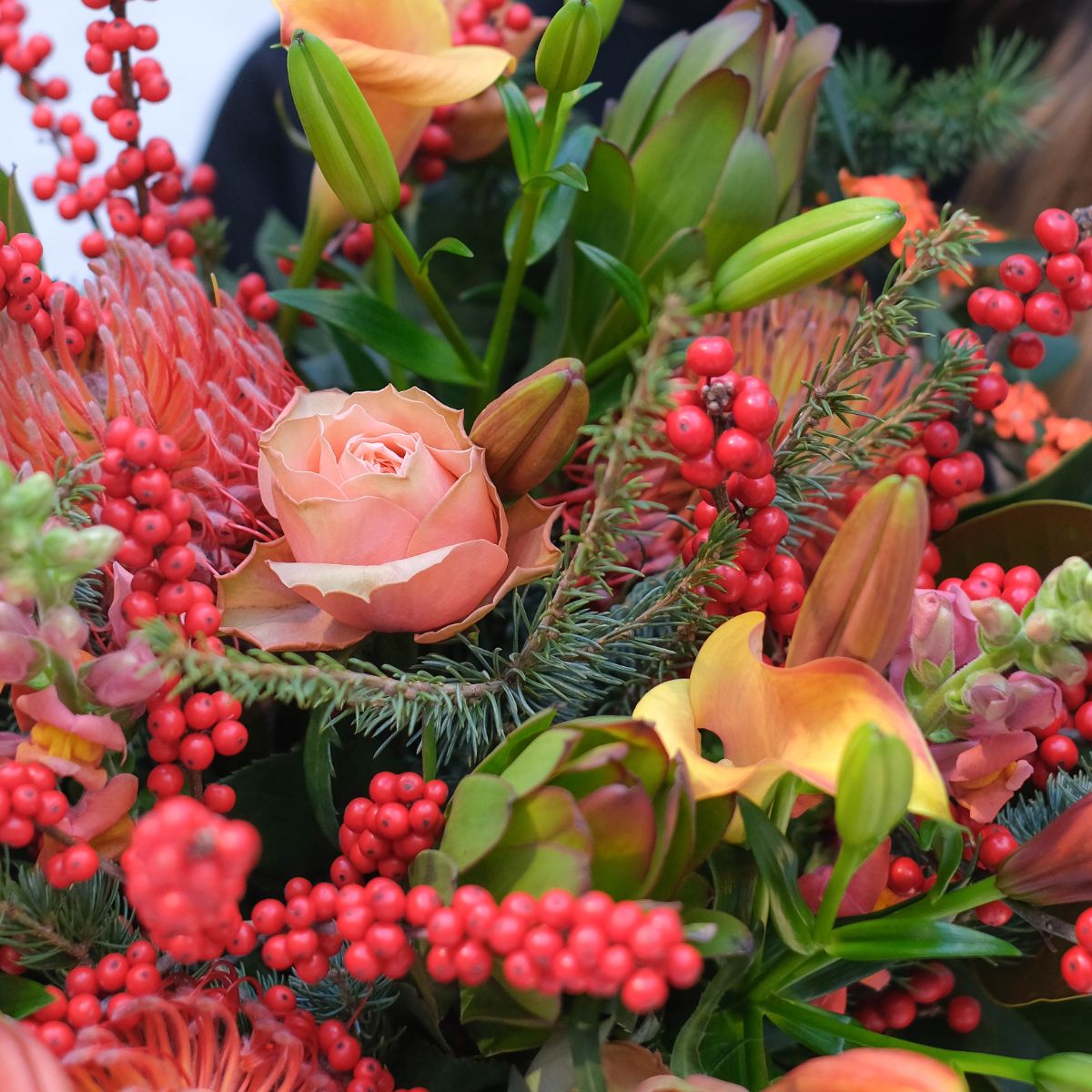 Seasonal bouquet with vase