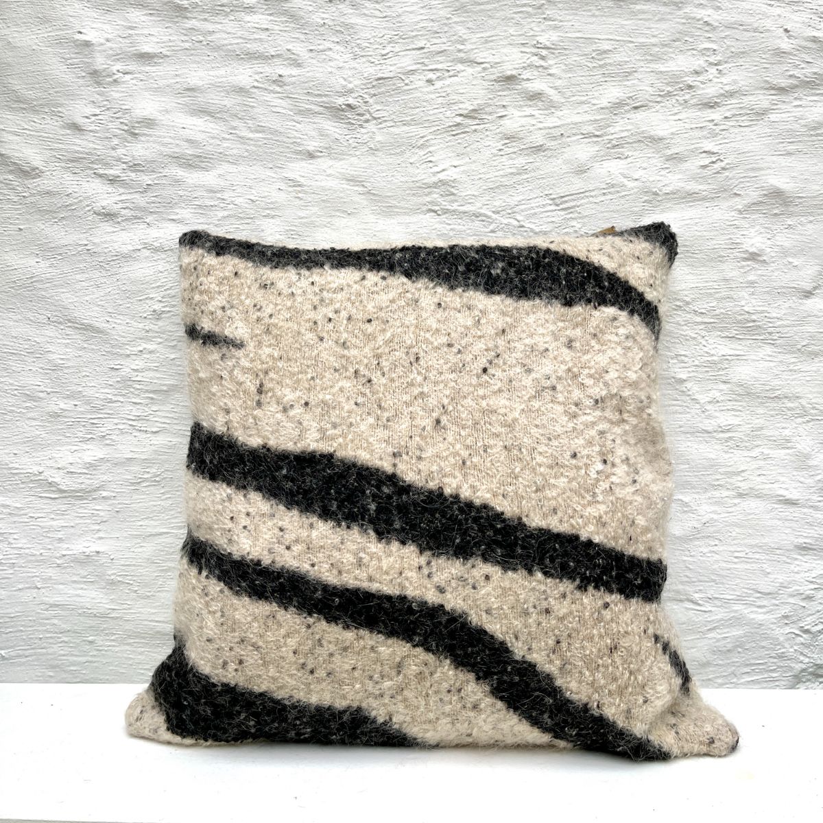 Limited Edition cushion MILLET, 50x50