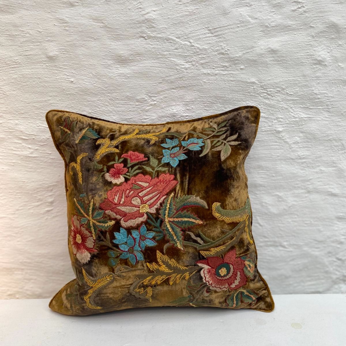Anke Drechsel cushions - Lola shaded brown