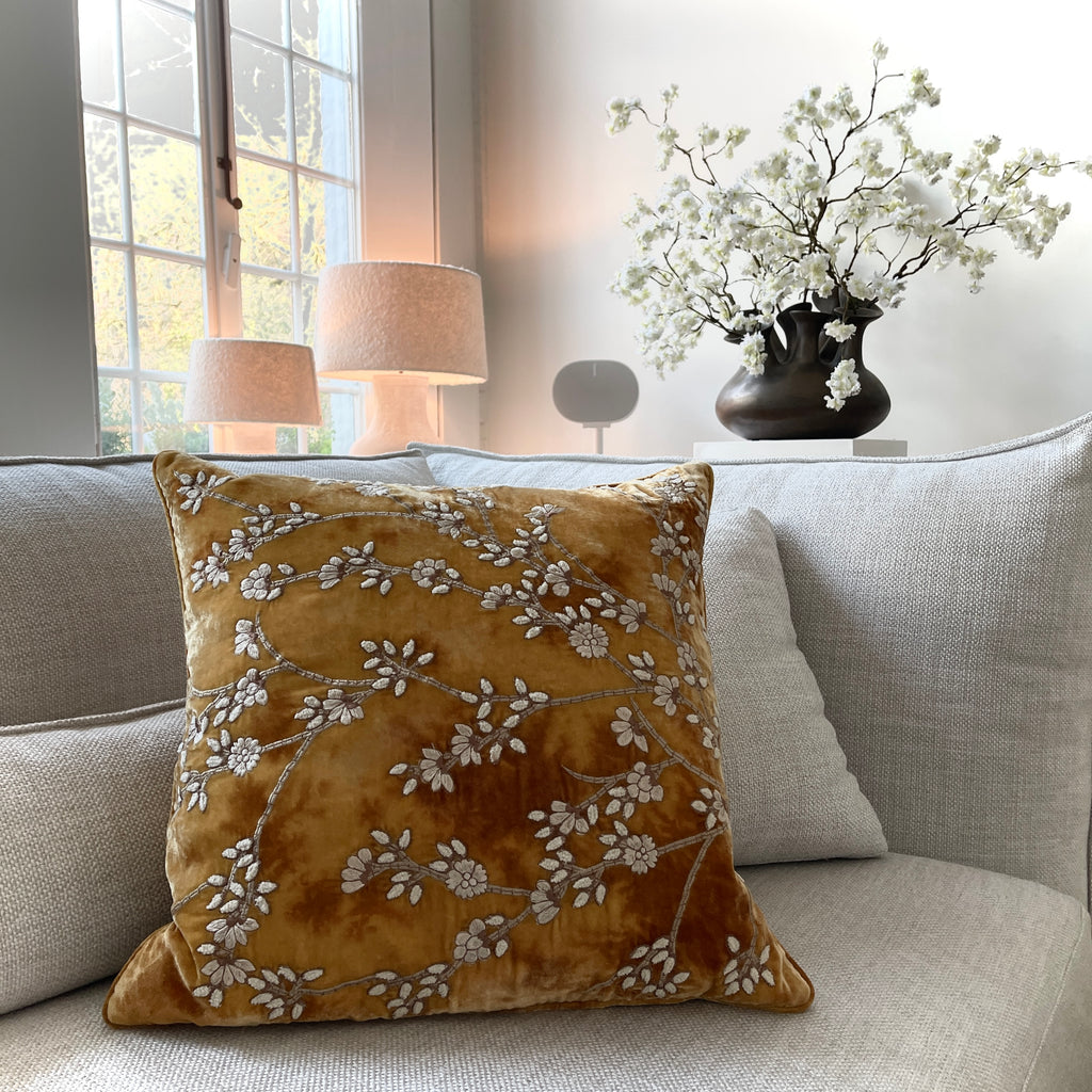 Anke Drechsel kussen Tuileries Shaded Oro