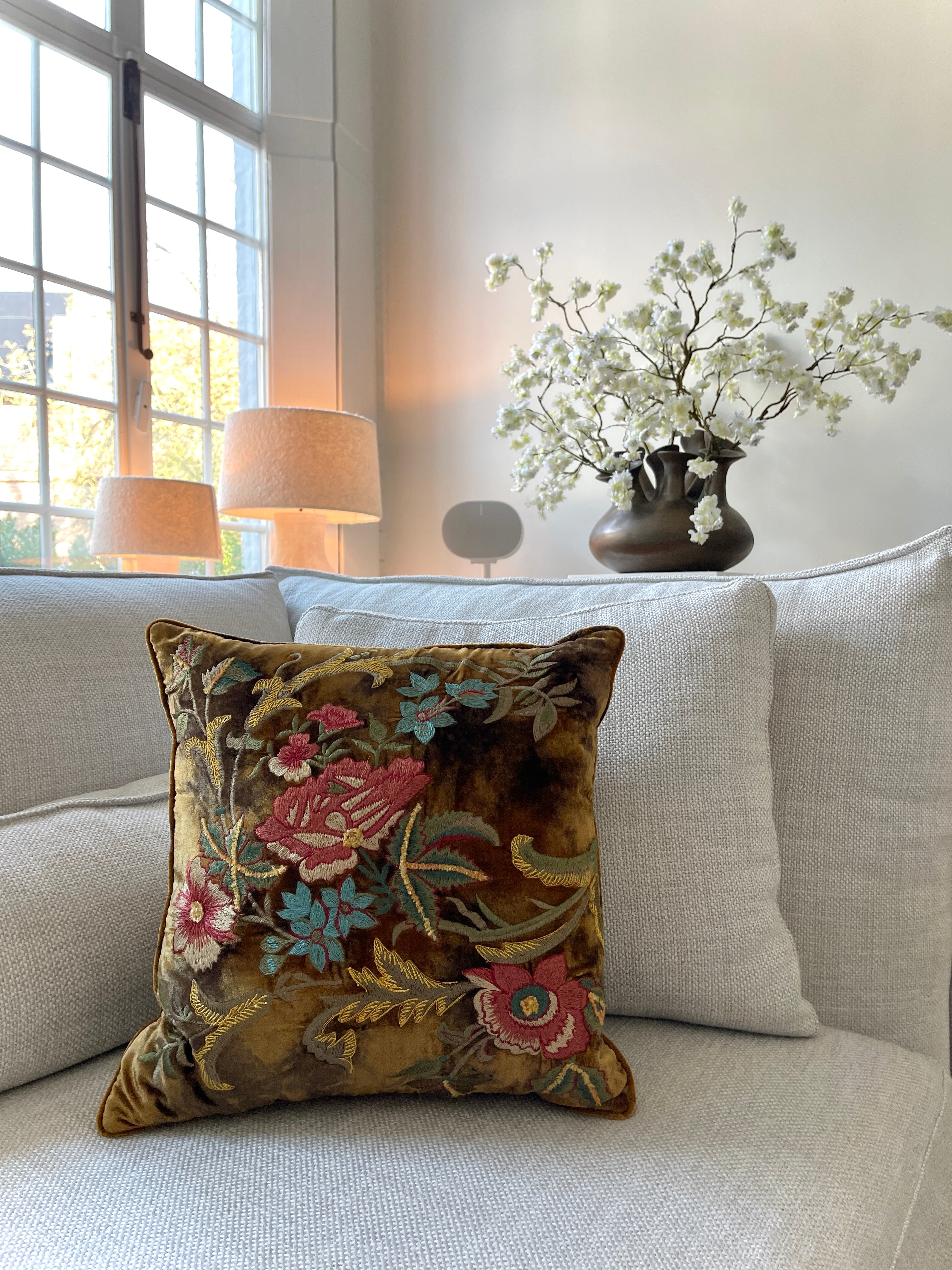 Anke Drechsel kussen - Lola shaded brown