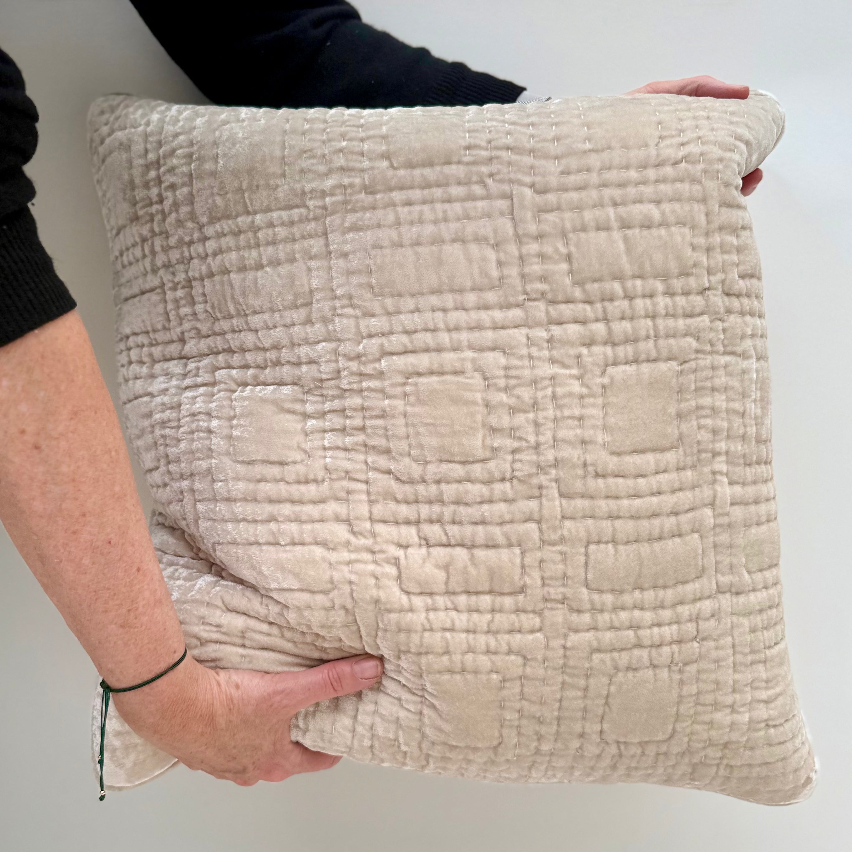 Anke Drechsel cushions - Labyrinth S. blue