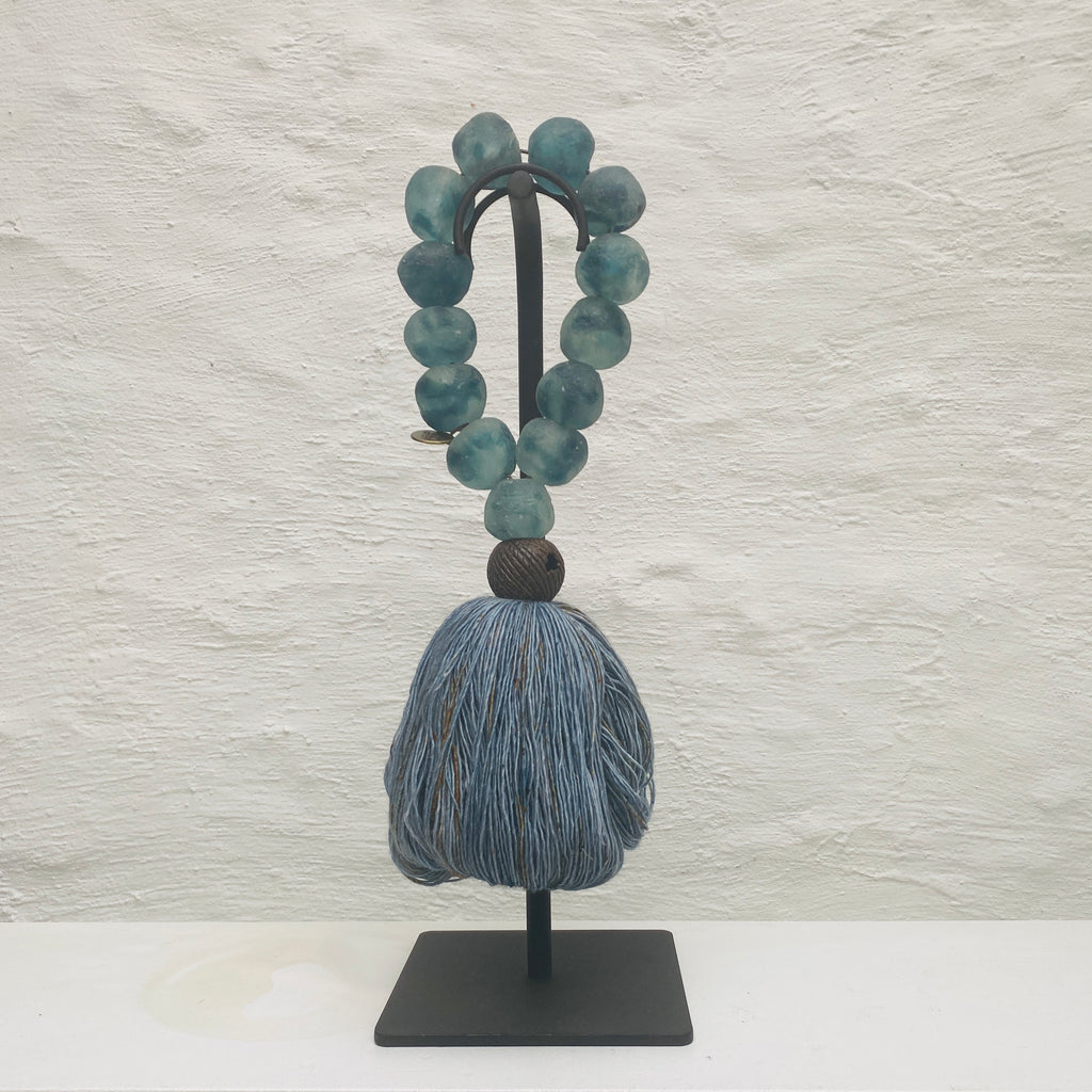 Studio Julia Atlas - recycles glass Ghana, bronze, Merino Wool Tassel