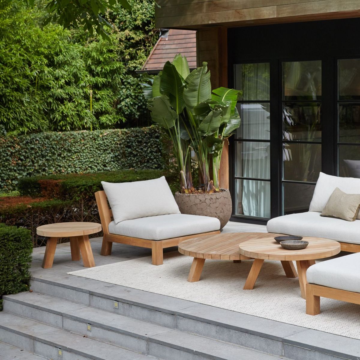 Malibu Lounge Chair - Outdoor