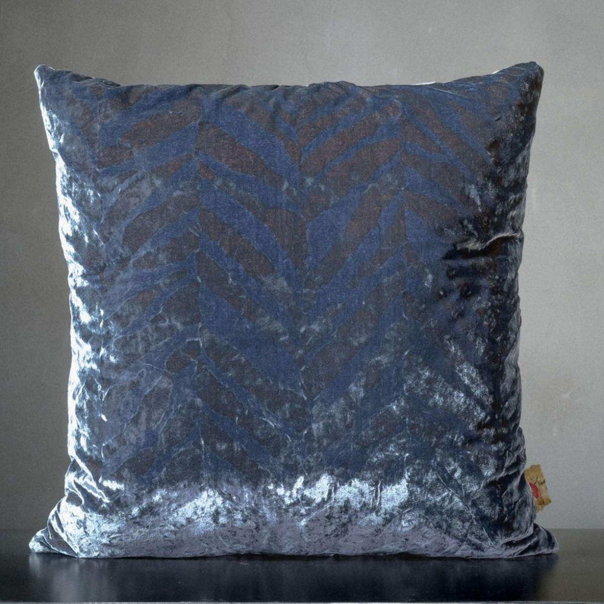 Limited Edition pillow LEMNA, 60x60