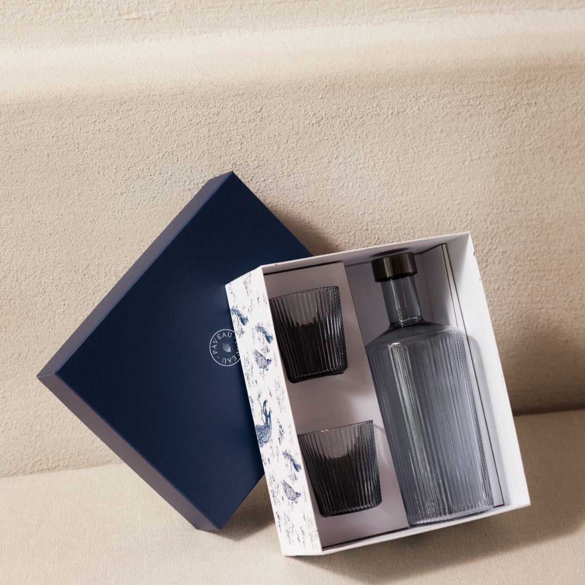 Paveau Gift Set Water Bottle with 2 Glasses - Twilight