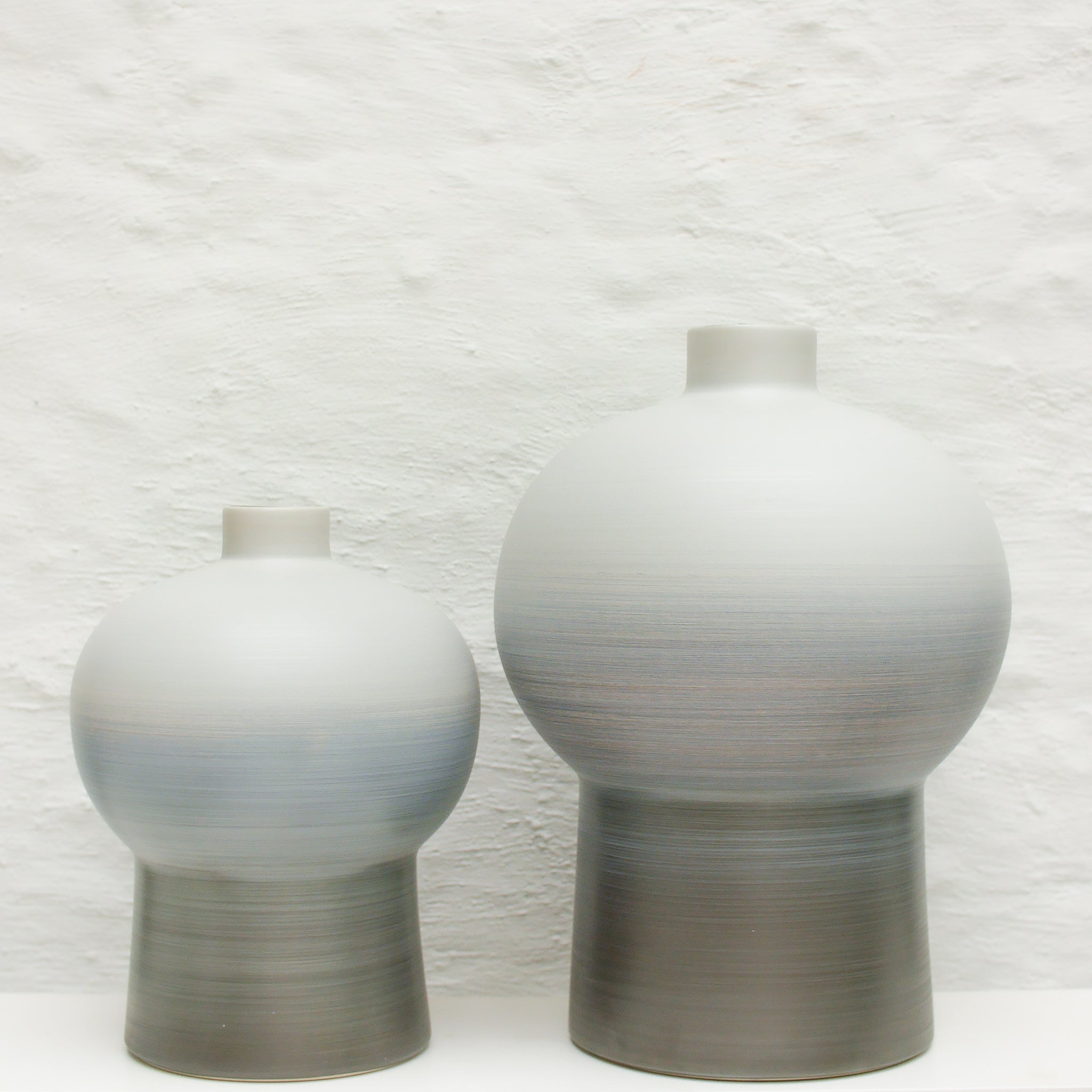 Rina Menardi ceramic vase Royal Queen