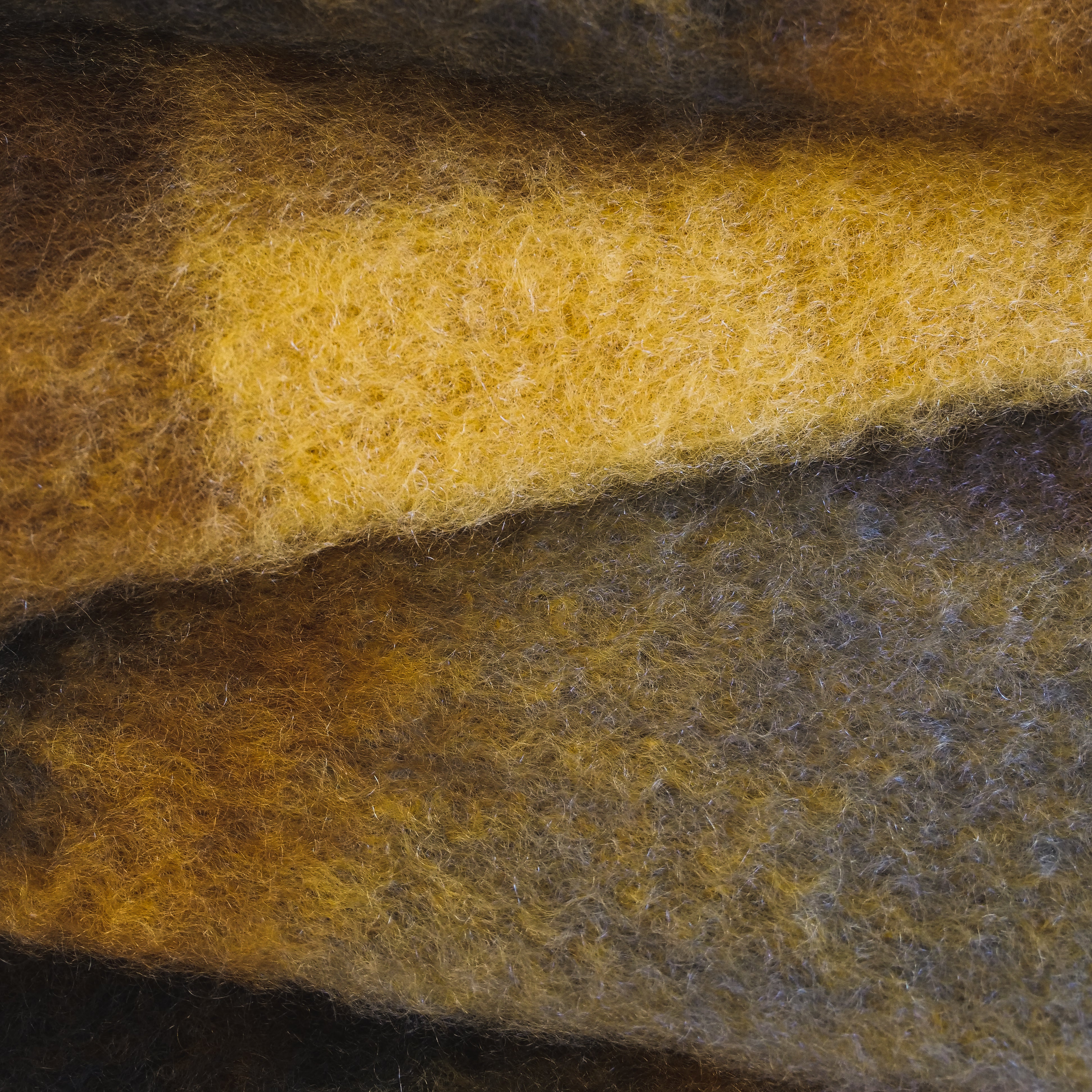 Plaid Ezcaray Mohair No. 935