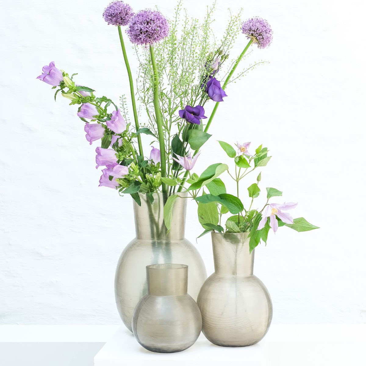 GUAXS Vase Yeola Smokegrey