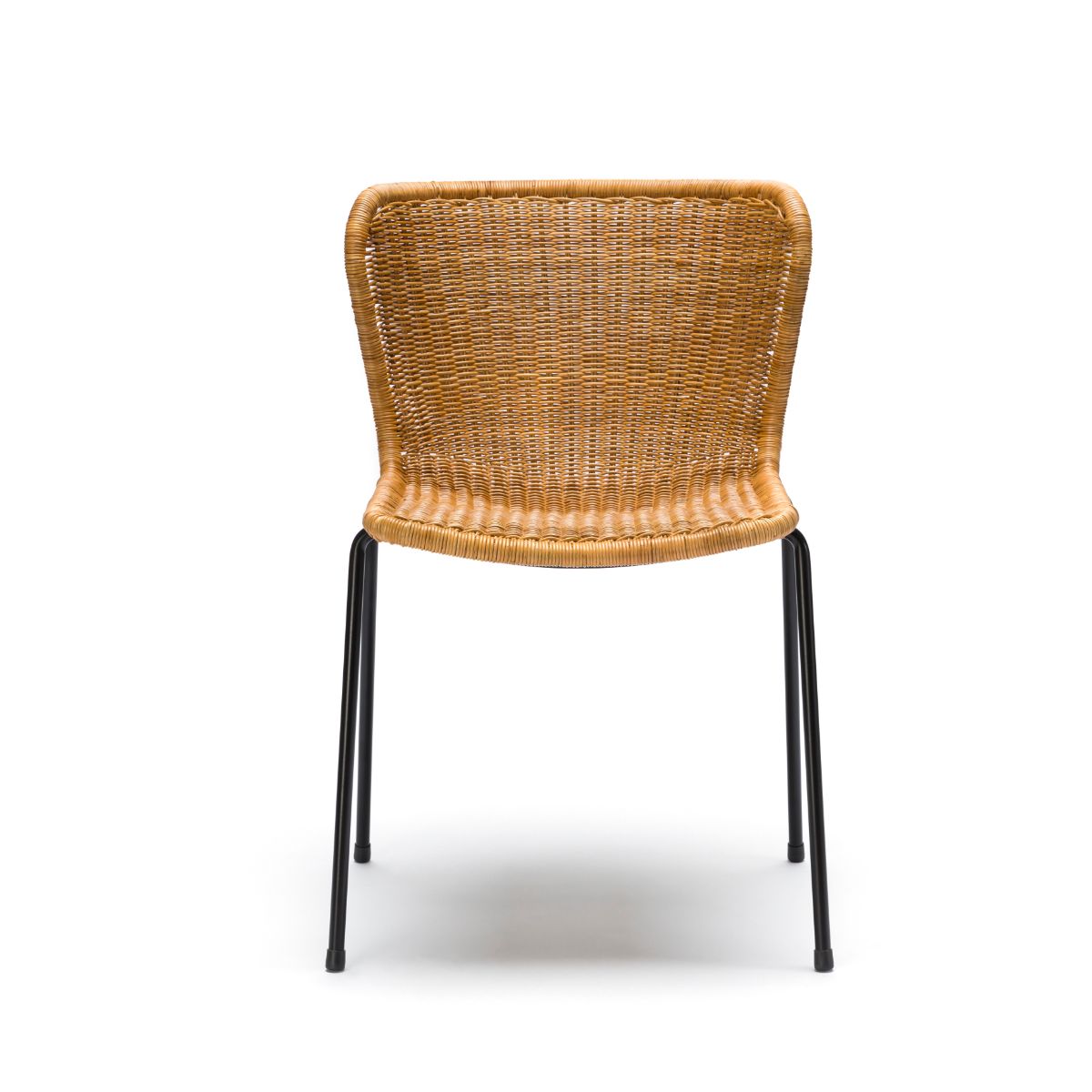 Feelgood designs chair C603 Indoor - by Yuzuru Yamakawa