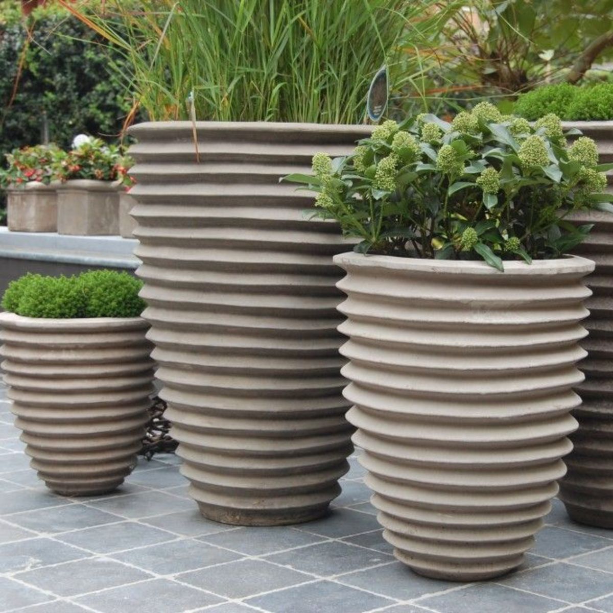 Terracotta d'Arte pot Nekuma