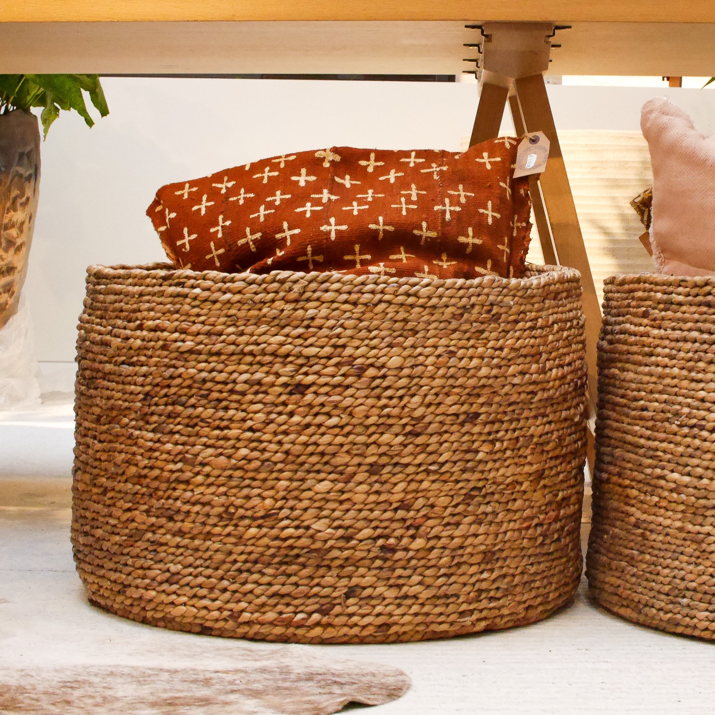 Warehouse Wide straight basket