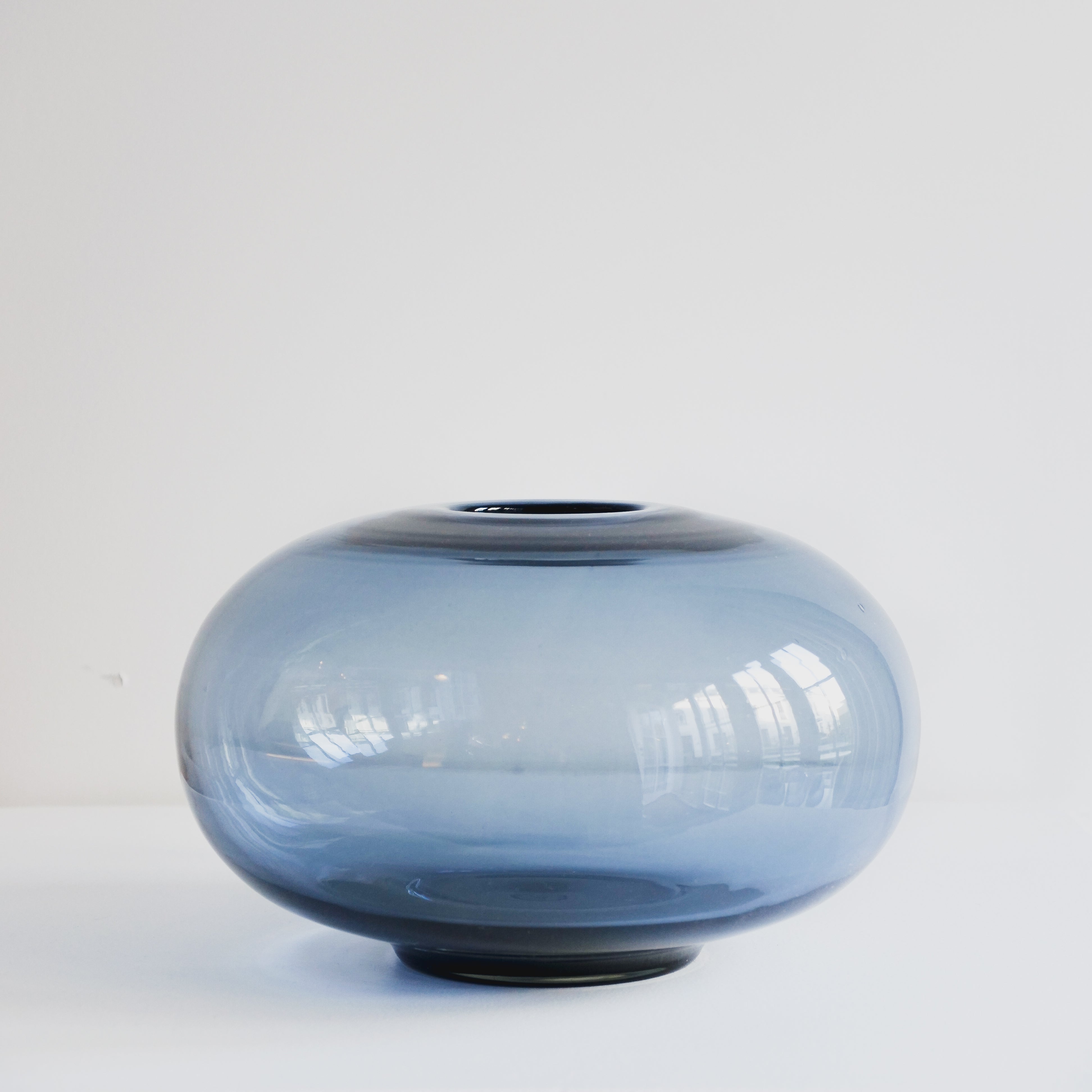 Henry Dean vase Stone Flat Dusk