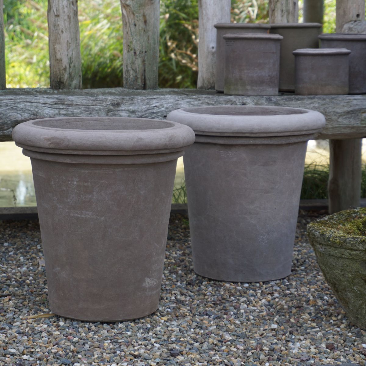 Terracotta d'Arte pot Camelia