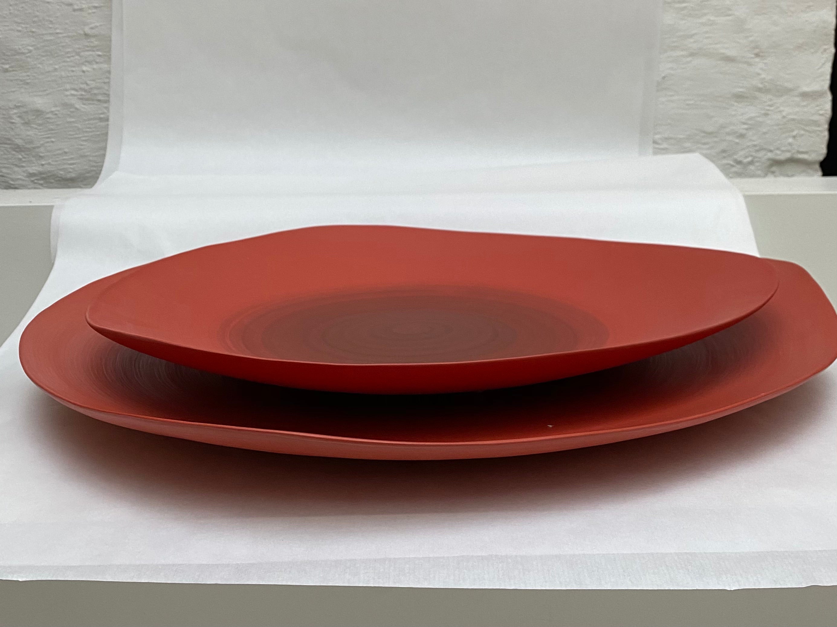 Rina Menardi ceramics Triangolo centerpiece Poppy